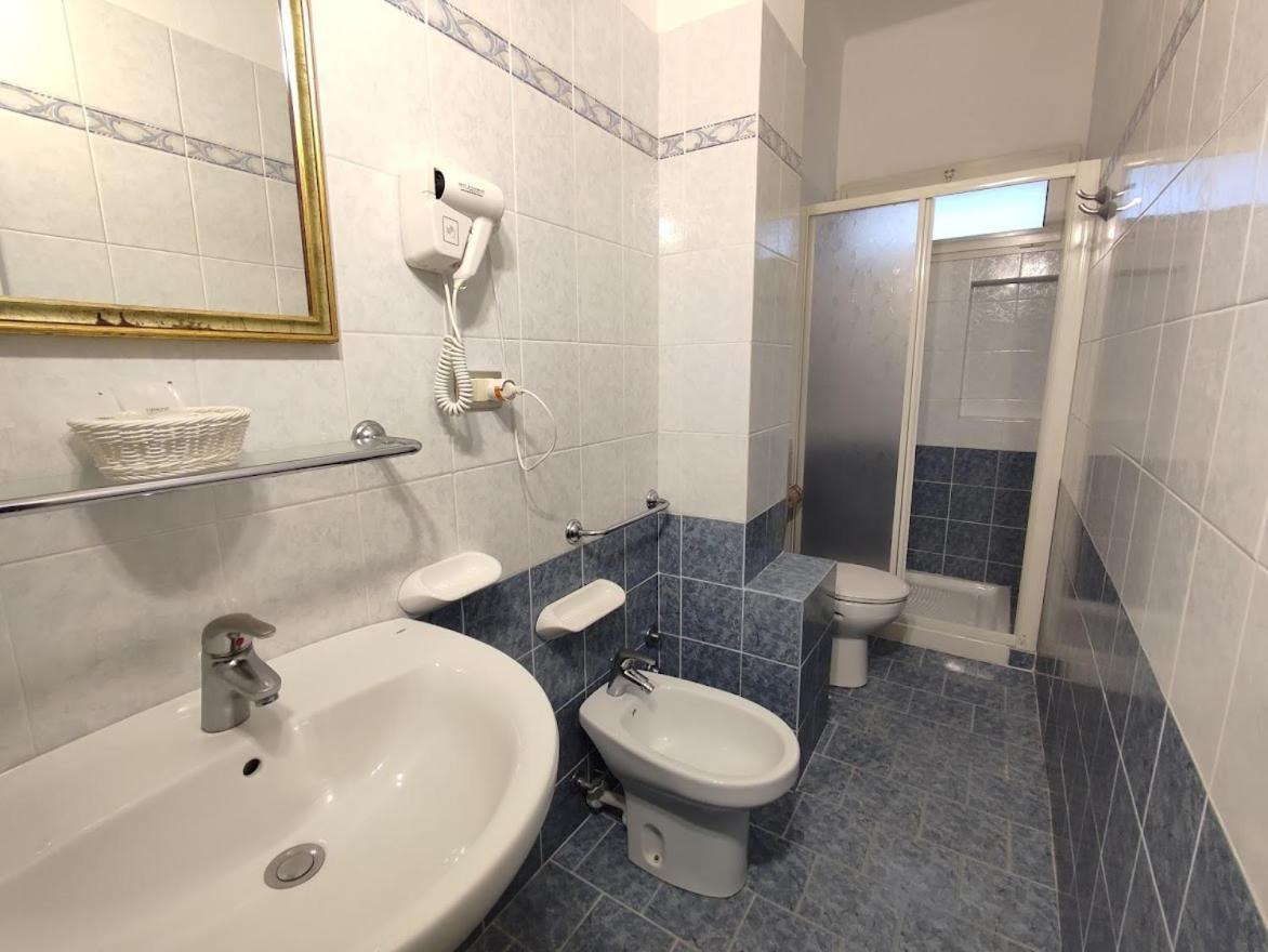Hotel Athena B&B 가비체 마레 외부 사진