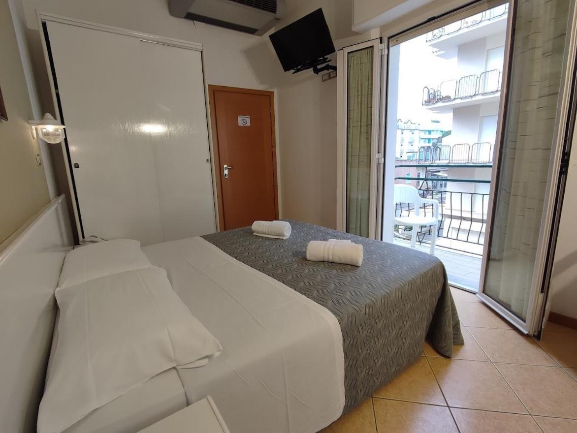 Hotel Athena B&B 가비체 마레 외부 사진
