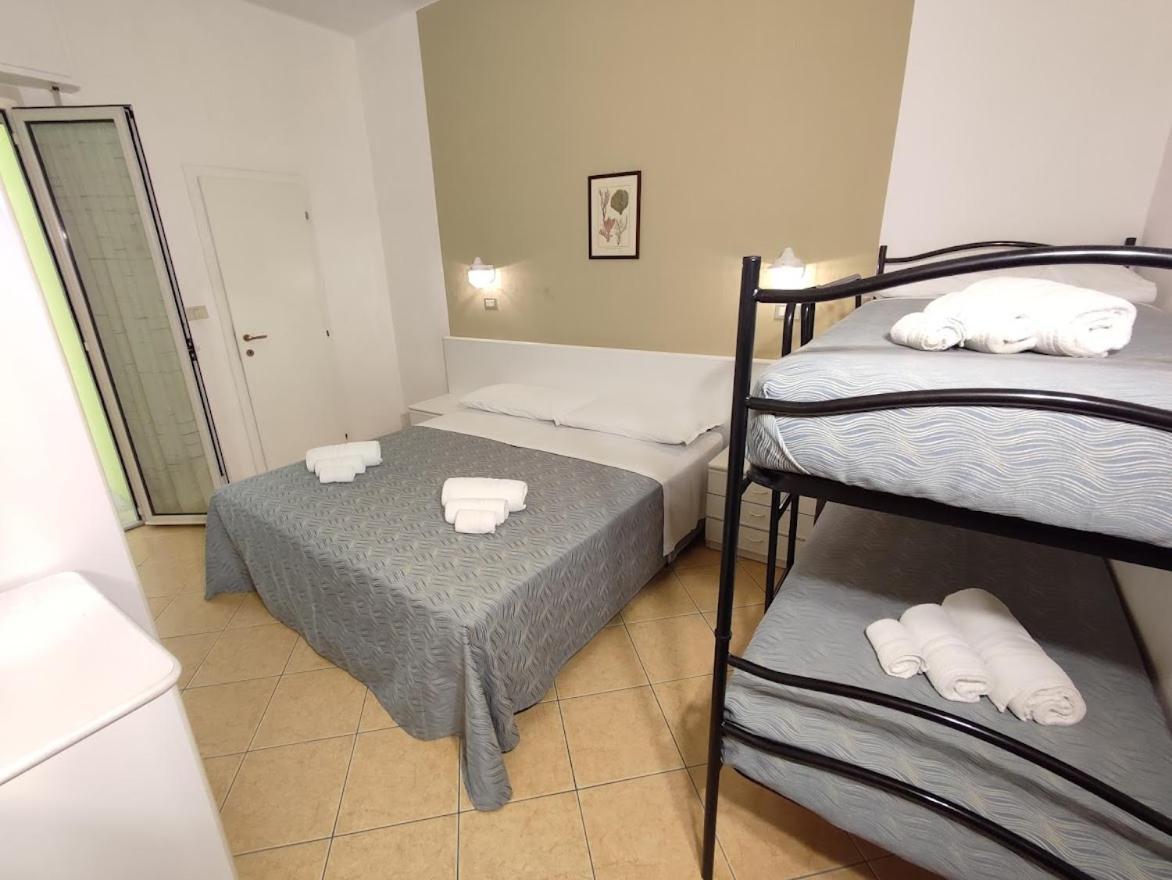 Hotel Athena B&B 가비체 마레 외부 사진