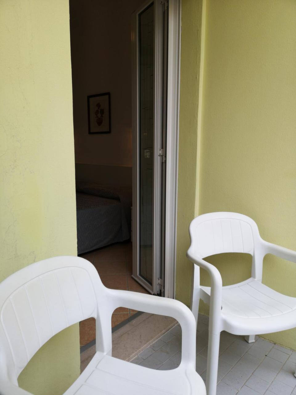 Hotel Athena B&B 가비체 마레 외부 사진